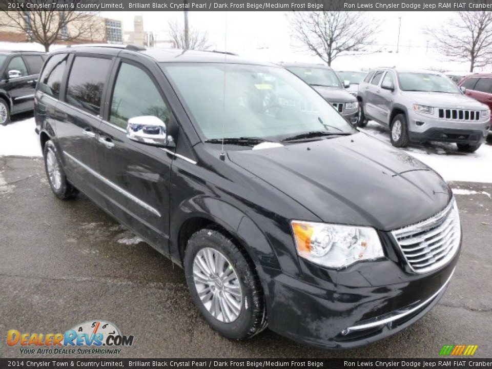 2014 Chrysler Town & Country Limited Brilliant Black Crystal Pearl / Dark Frost Beige/Medium Frost Beige Photo #4