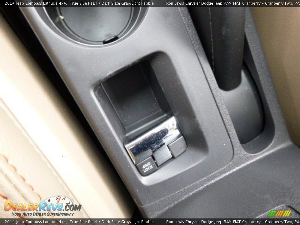 2014 Jeep Compass Latitude 4x4 True Blue Pearl / Dark Slate Gray/Light Pebble Photo #18