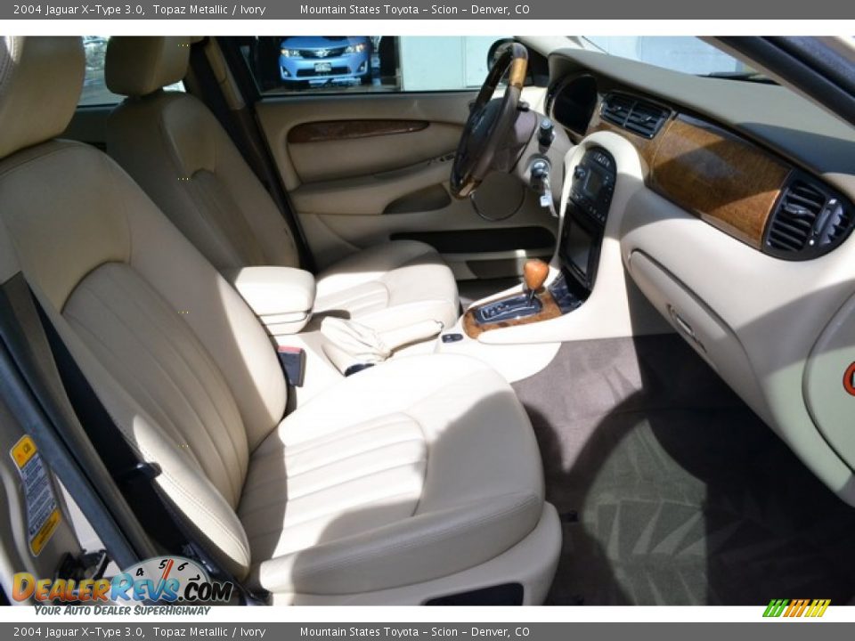 2004 Jaguar X-Type 3.0 Topaz Metallic / Ivory Photo #16