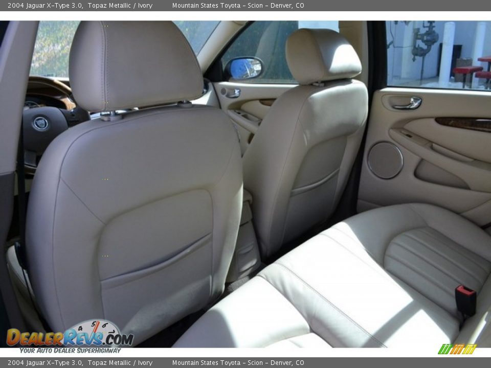 2004 Jaguar X-Type 3.0 Topaz Metallic / Ivory Photo #18