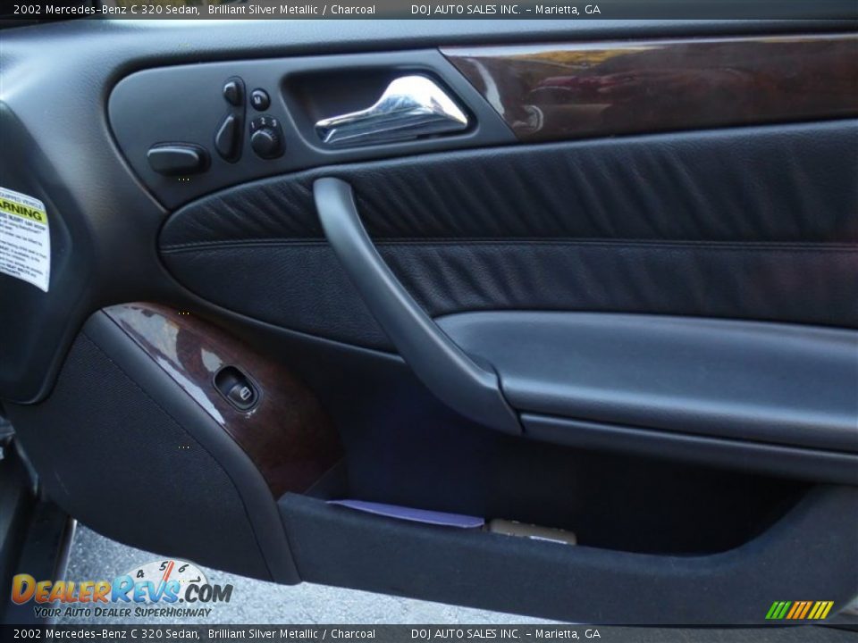 2002 Mercedes-Benz C 320 Sedan Brilliant Silver Metallic / Charcoal Photo #20