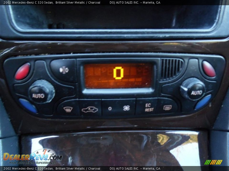 2002 Mercedes-Benz C 320 Sedan Brilliant Silver Metallic / Charcoal Photo #24