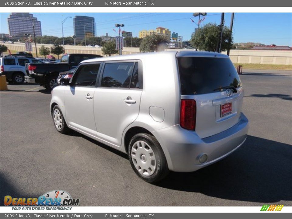 2009 Scion xB Classic Silver Metallic / Dark Gray Photo #5