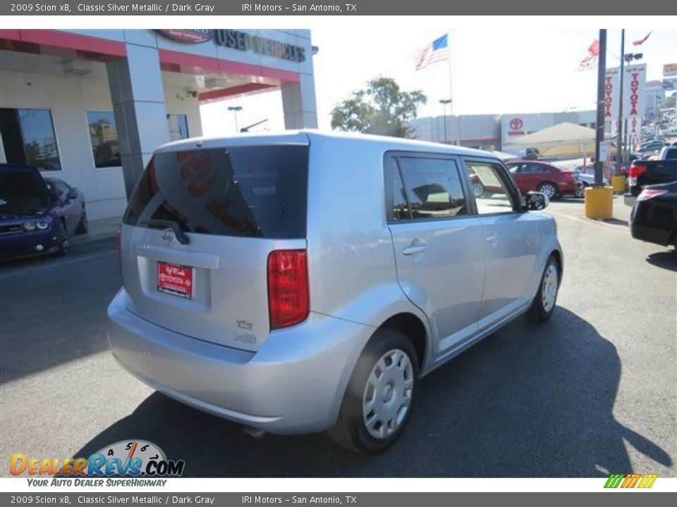 2009 Scion xB Classic Silver Metallic / Dark Gray Photo #7