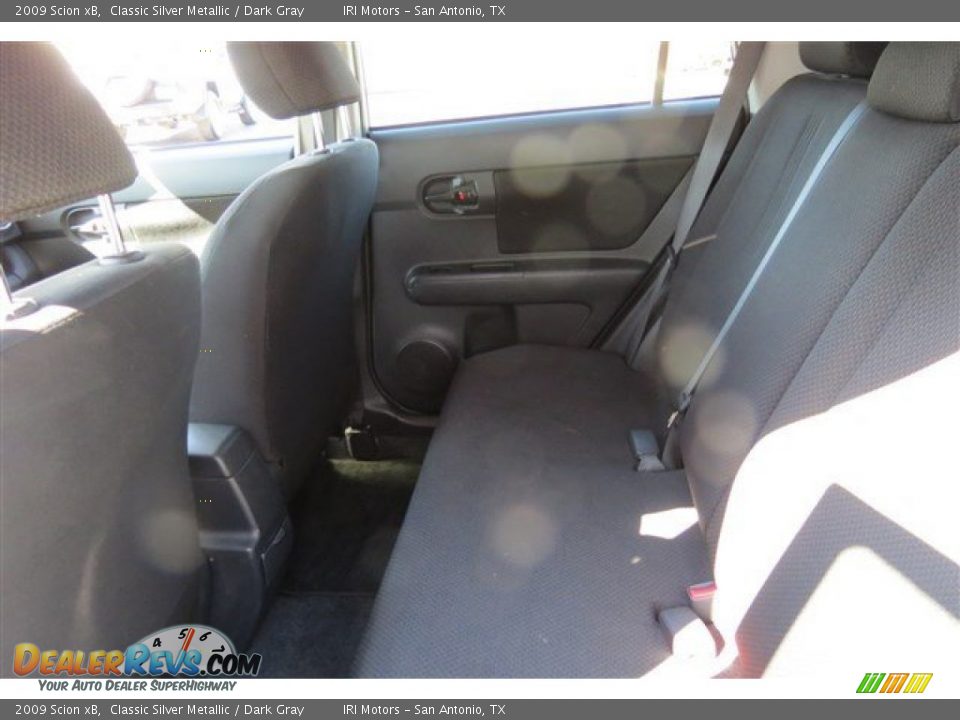 2009 Scion xB Classic Silver Metallic / Dark Gray Photo #12