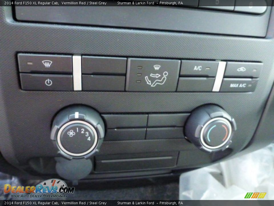 Controls of 2014 Ford F150 XL Regular Cab Photo #14