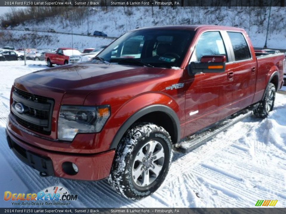 Front 3/4 View of 2014 Ford F150 Lariat SuperCrew 4x4 Photo #5