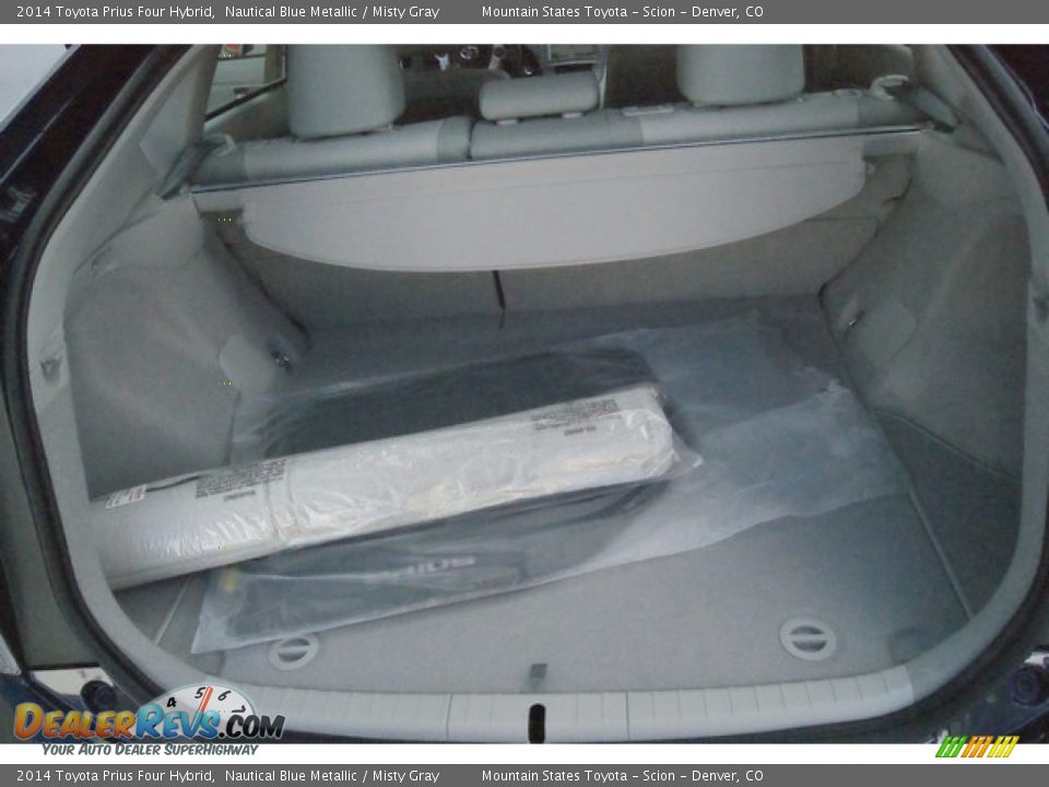 2014 Toyota Prius Four Hybrid Nautical Blue Metallic / Misty Gray Photo #8