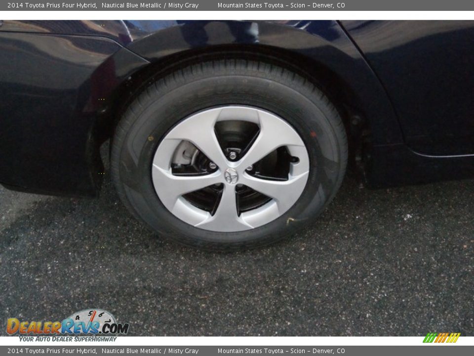 2014 Toyota Prius Four Hybrid Nautical Blue Metallic / Misty Gray Photo #9