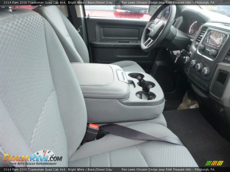 2014 Ram 1500 Tradesman Quad Cab 4x4 Bright White / Black/Diesel Gray Photo #8