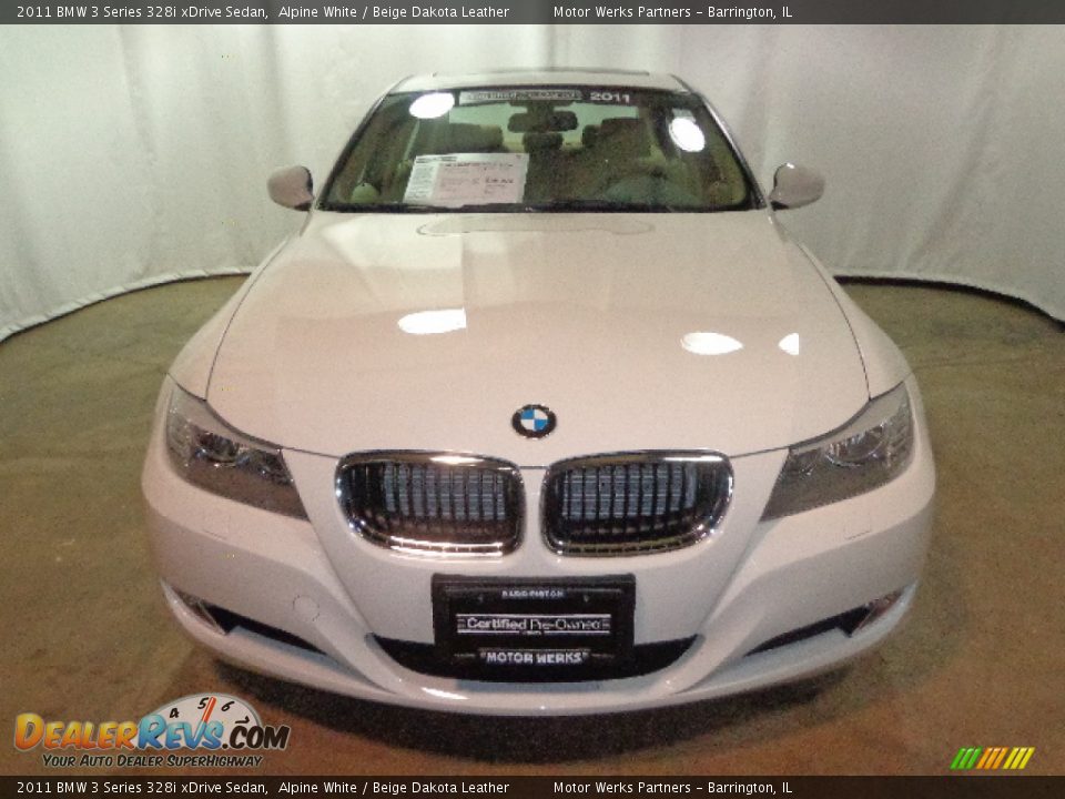 2011 BMW 3 Series 328i xDrive Sedan Alpine White / Beige Dakota Leather Photo #3