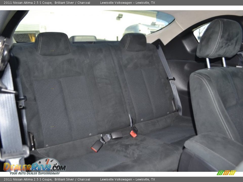 2011 Nissan Altima 2.5 S Coupe Brilliant Silver / Charcoal Photo #11