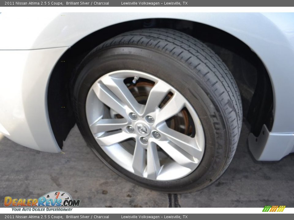 2011 Nissan Altima 2.5 S Coupe Brilliant Silver / Charcoal Photo #21