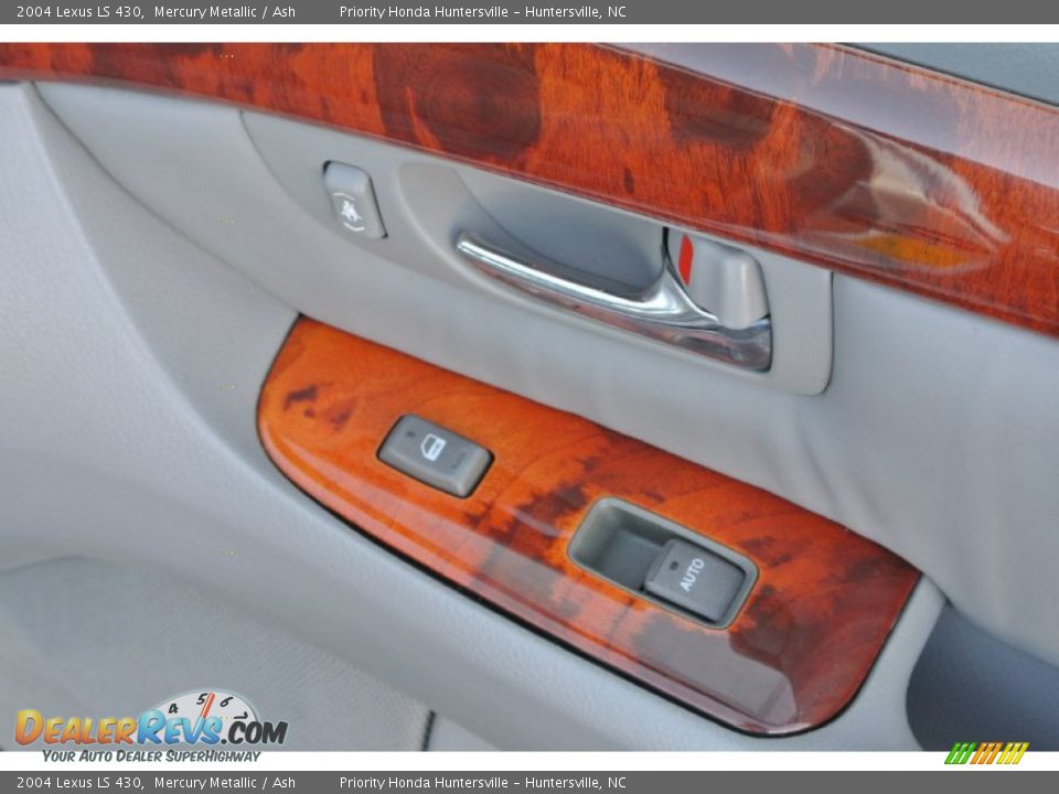 2004 Lexus LS 430 Mercury Metallic / Ash Photo #25