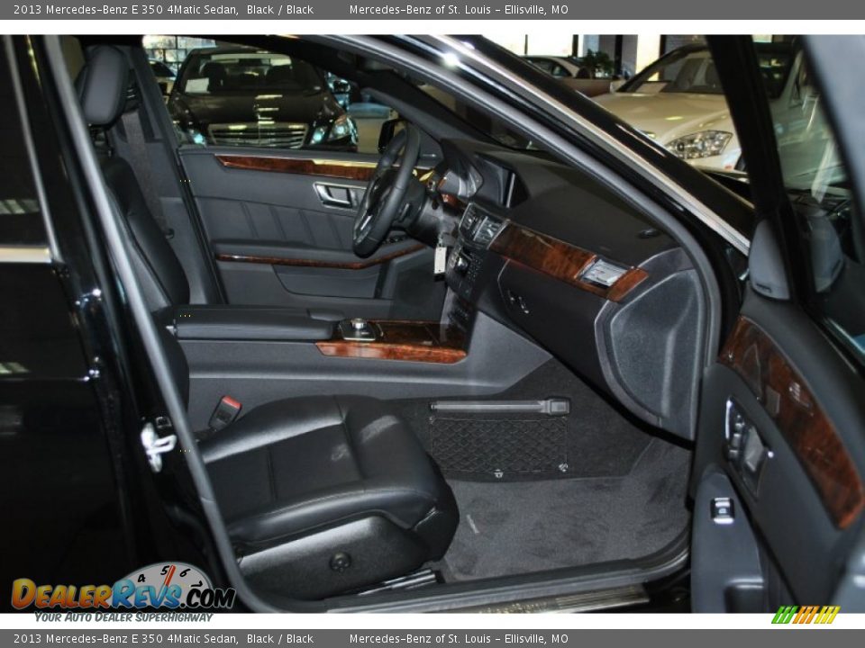 2013 Mercedes-Benz E 350 4Matic Sedan Black / Black Photo #9