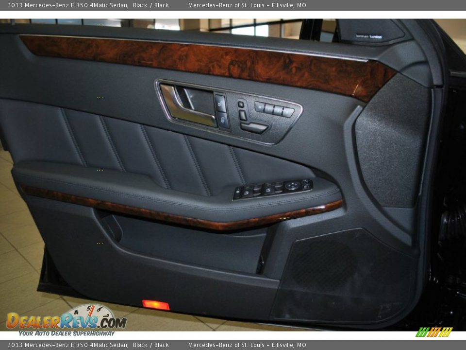 2013 Mercedes-Benz E 350 4Matic Sedan Black / Black Photo #14