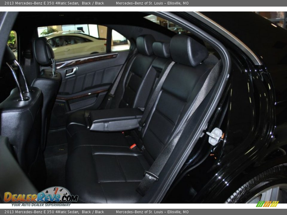 2013 Mercedes-Benz E 350 4Matic Sedan Black / Black Photo #15