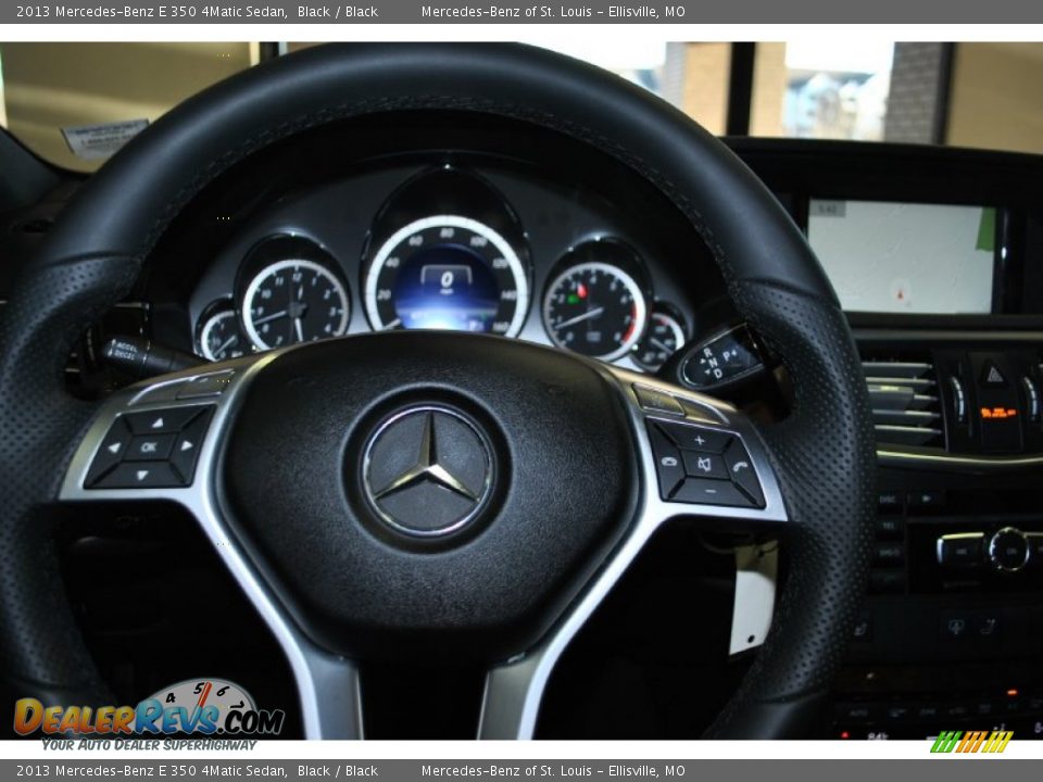 2013 Mercedes-Benz E 350 4Matic Sedan Black / Black Photo #17