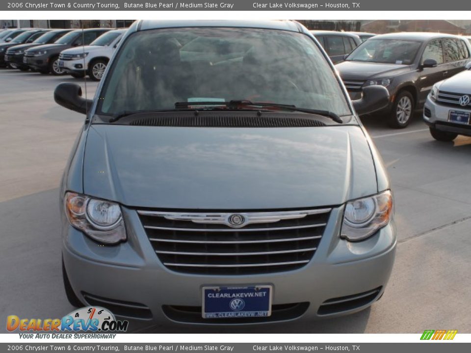 2006 Chrysler Town & Country Touring Butane Blue Pearl / Medium Slate Gray Photo #2