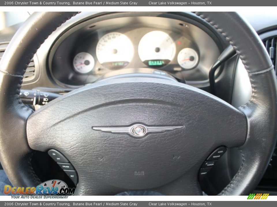 2006 Chrysler Town & Country Touring Butane Blue Pearl / Medium Slate Gray Photo #21