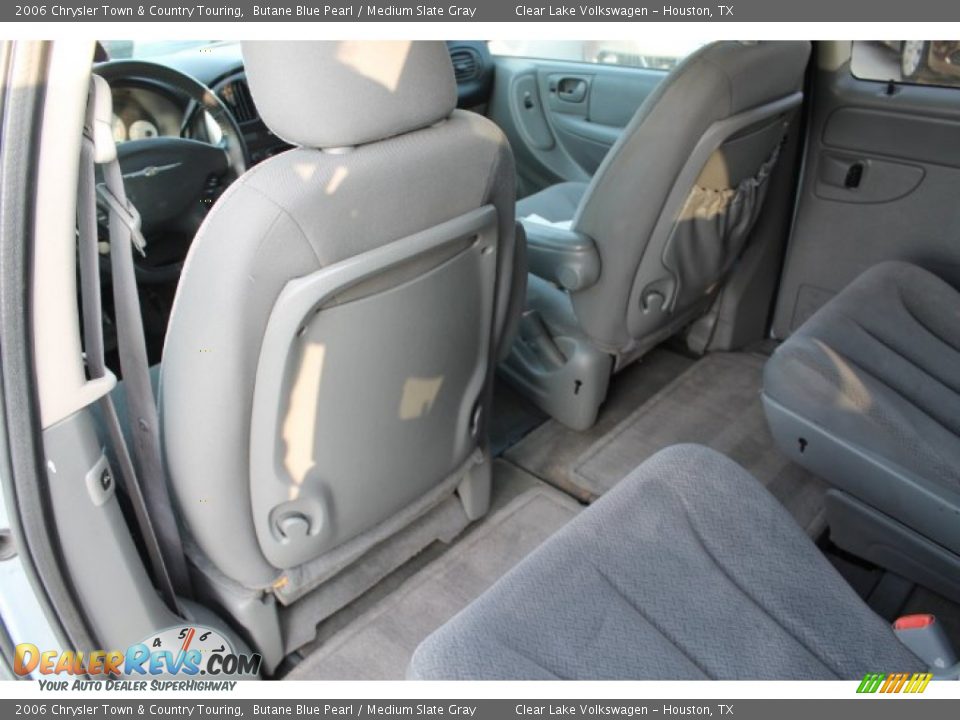 2006 Chrysler Town & Country Touring Butane Blue Pearl / Medium Slate Gray Photo #22
