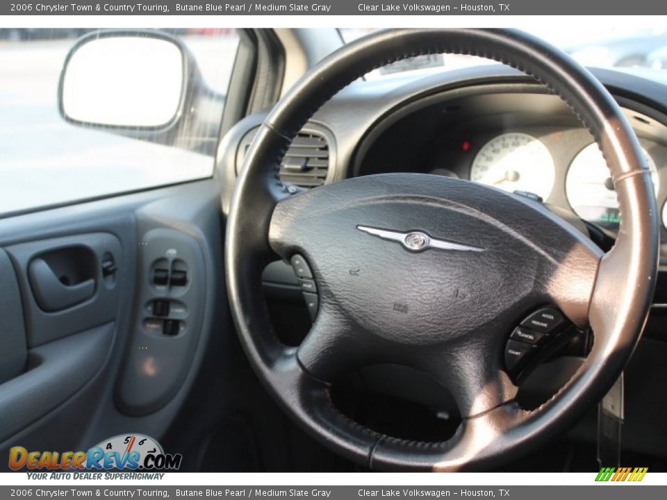 2006 Chrysler Town & Country Touring Butane Blue Pearl / Medium Slate Gray Photo #25