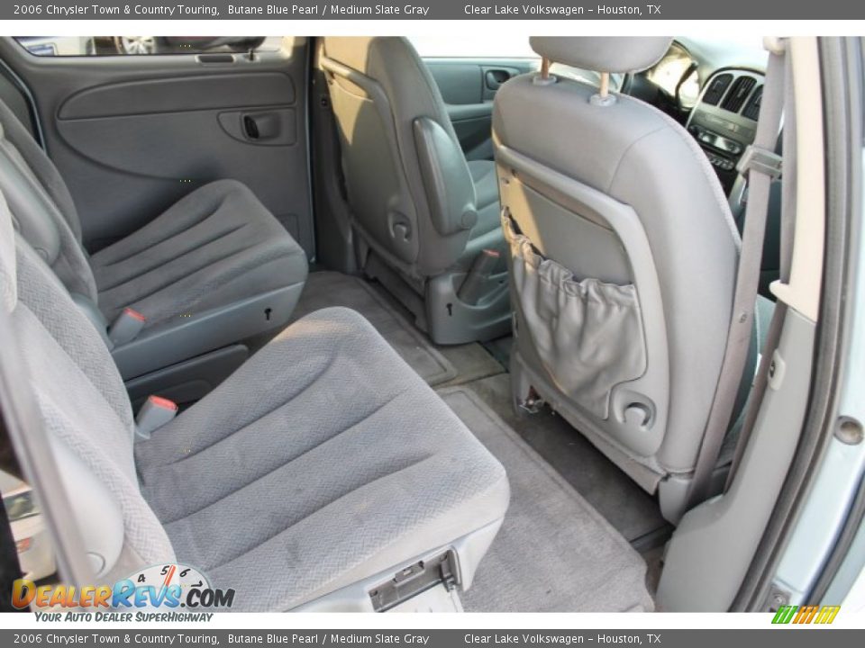 2006 Chrysler Town & Country Touring Butane Blue Pearl / Medium Slate Gray Photo #28