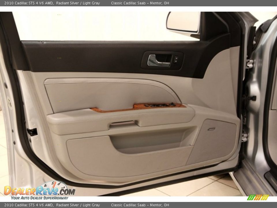 2010 Cadillac STS 4 V6 AWD Radiant Silver / Light Gray Photo #4