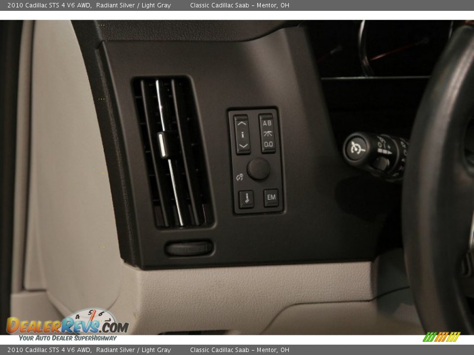 2010 Cadillac STS 4 V6 AWD Radiant Silver / Light Gray Photo #7