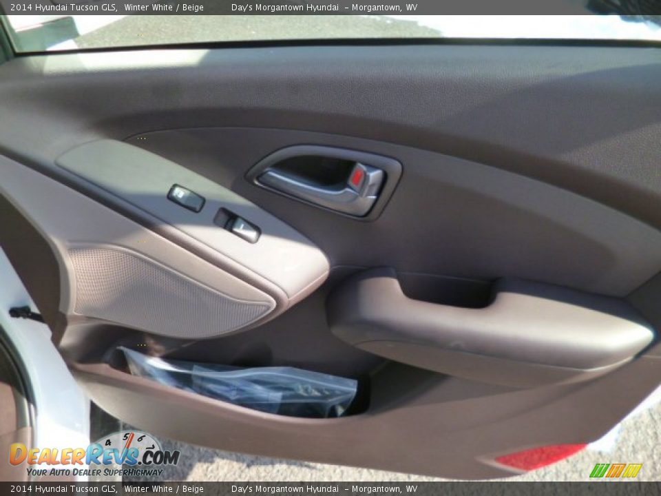 2014 Hyundai Tucson GLS Winter White / Beige Photo #11