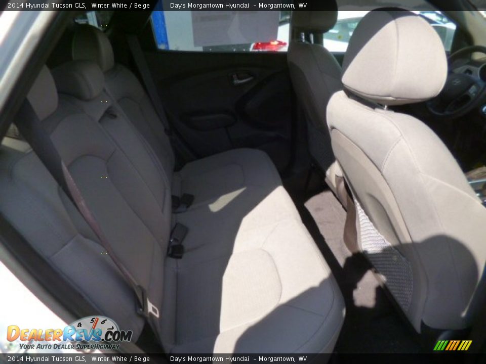 2014 Hyundai Tucson GLS Winter White / Beige Photo #12