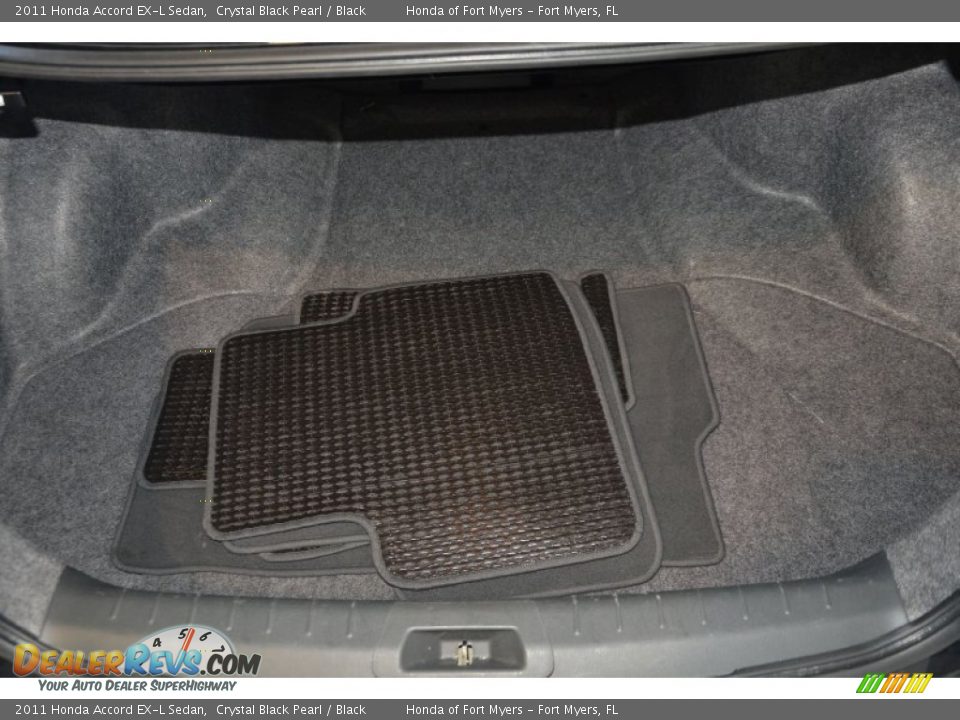 2011 Honda Accord EX-L Sedan Crystal Black Pearl / Black Photo #28