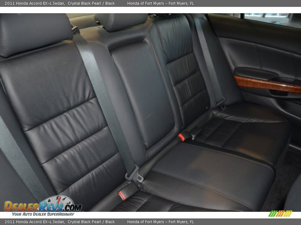 2011 Honda Accord EX-L Sedan Crystal Black Pearl / Black Photo #31