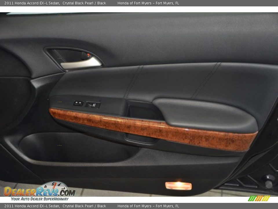 2011 Honda Accord EX-L Sedan Crystal Black Pearl / Black Photo #32