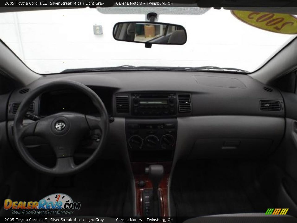2005 Toyota Corolla LE Silver Streak Mica / Light Gray Photo #13