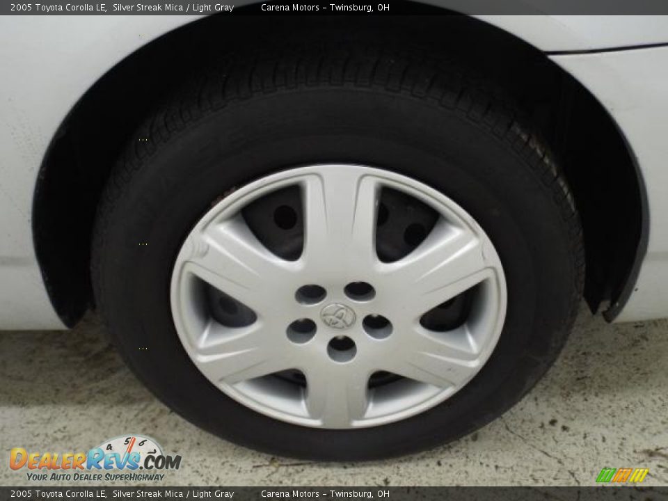 2005 Toyota Corolla LE Silver Streak Mica / Light Gray Photo #27