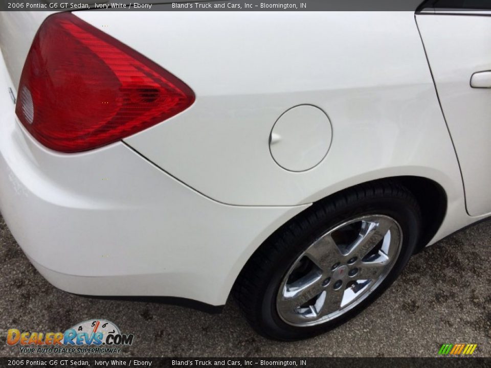 2006 Pontiac G6 GT Sedan Ivory White / Ebony Photo #25