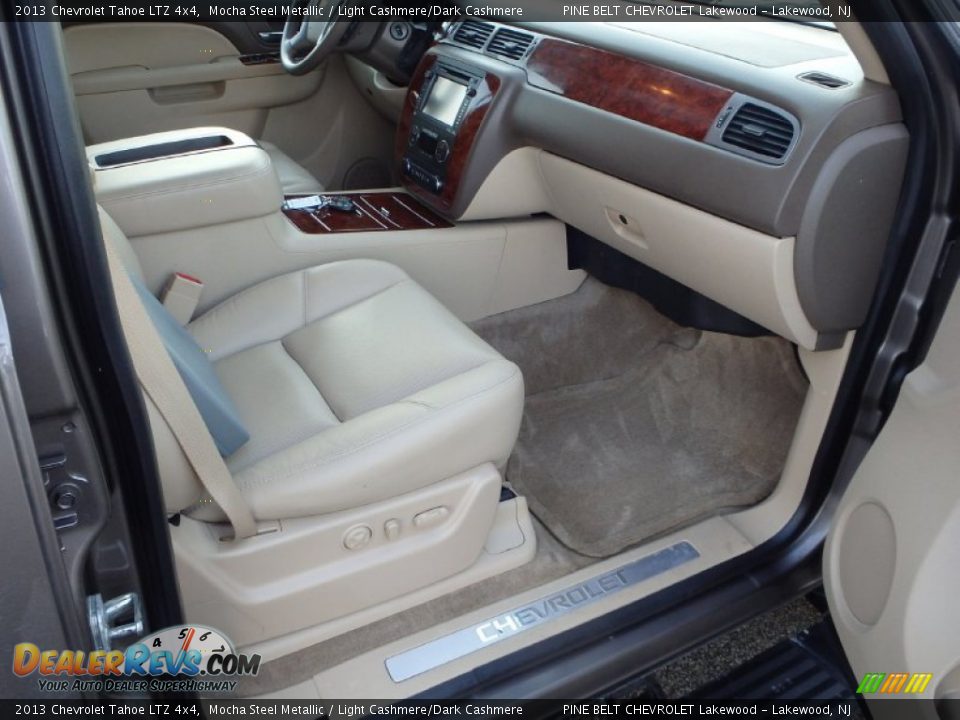 2013 Chevrolet Tahoe LTZ 4x4 Mocha Steel Metallic / Light Cashmere/Dark Cashmere Photo #12