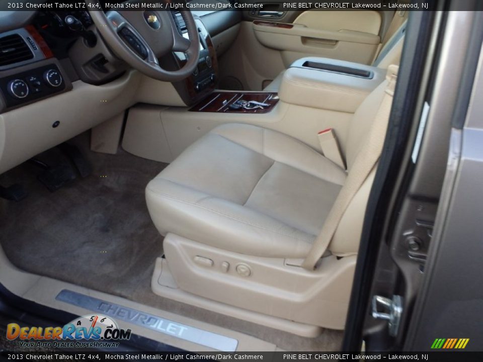 2013 Chevrolet Tahoe LTZ 4x4 Mocha Steel Metallic / Light Cashmere/Dark Cashmere Photo #15