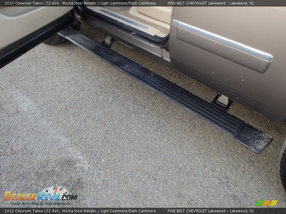 2013 Chevrolet Tahoe LTZ 4x4 Mocha Steel Metallic / Light Cashmere/Dark Cashmere Photo #29