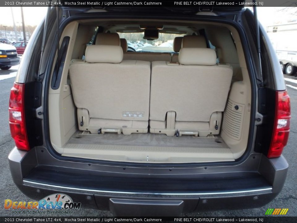 2013 Chevrolet Tahoe LTZ 4x4 Mocha Steel Metallic / Light Cashmere/Dark Cashmere Photo #31