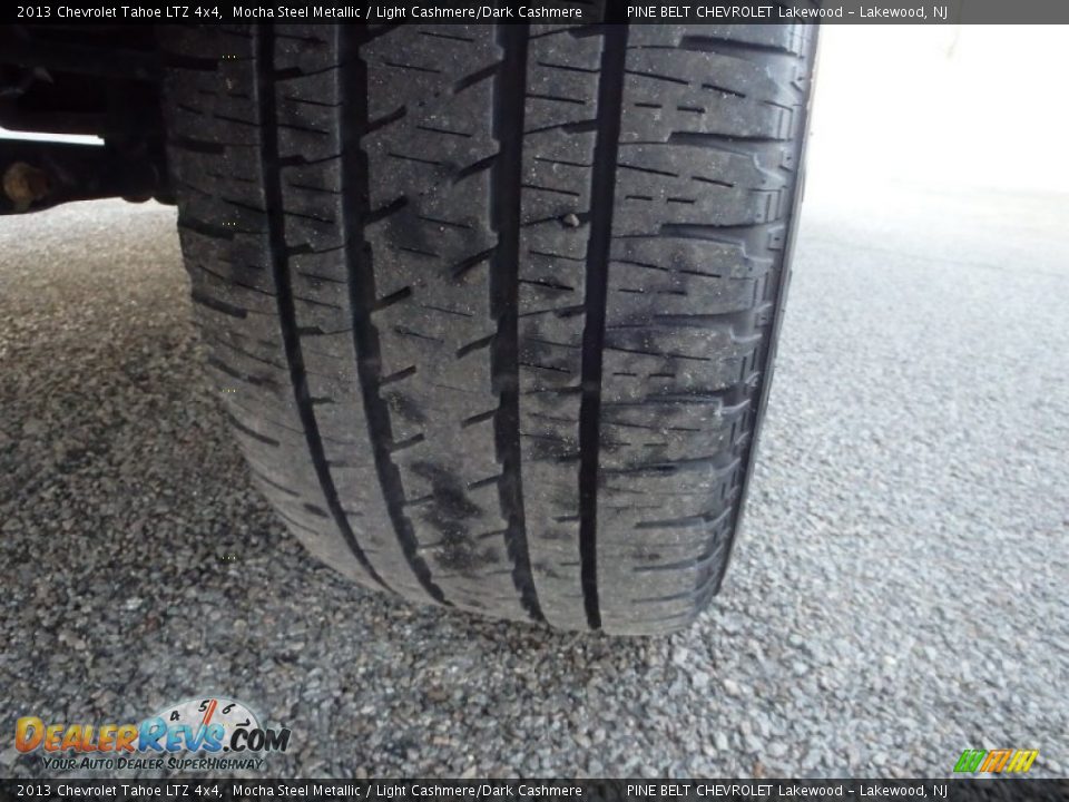 2013 Chevrolet Tahoe LTZ 4x4 Mocha Steel Metallic / Light Cashmere/Dark Cashmere Photo #35