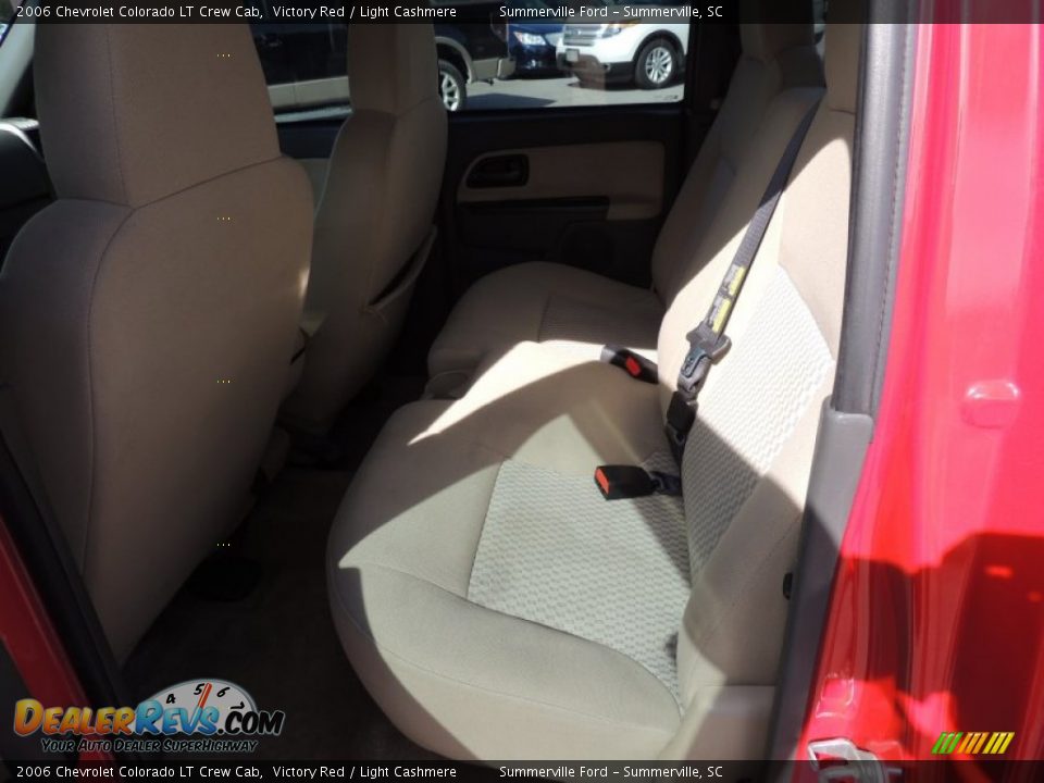 2006 Chevrolet Colorado LT Crew Cab Victory Red / Light Cashmere Photo #6