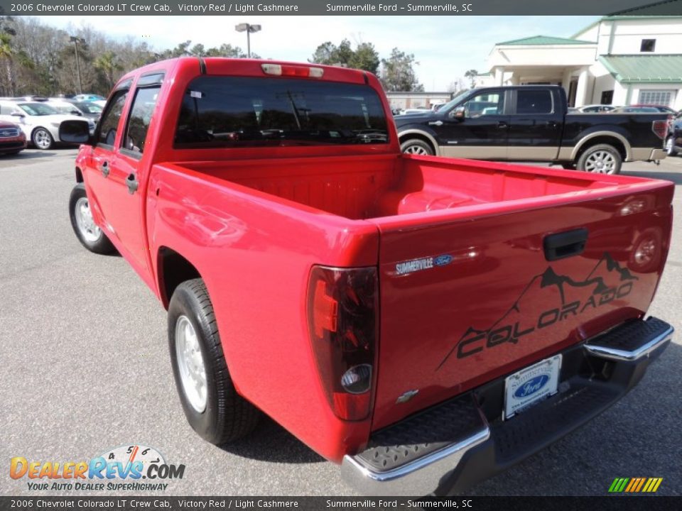 2006 Chevrolet Colorado LT Crew Cab Victory Red / Light Cashmere Photo #15