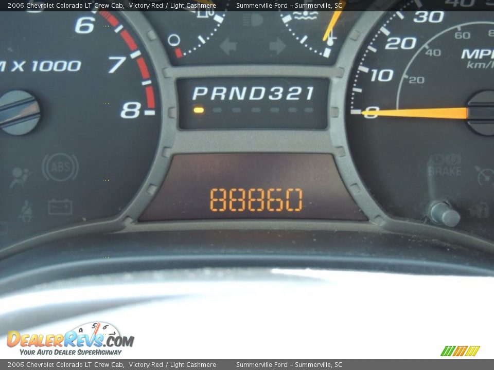 2006 Chevrolet Colorado LT Crew Cab Victory Red / Light Cashmere Photo #21