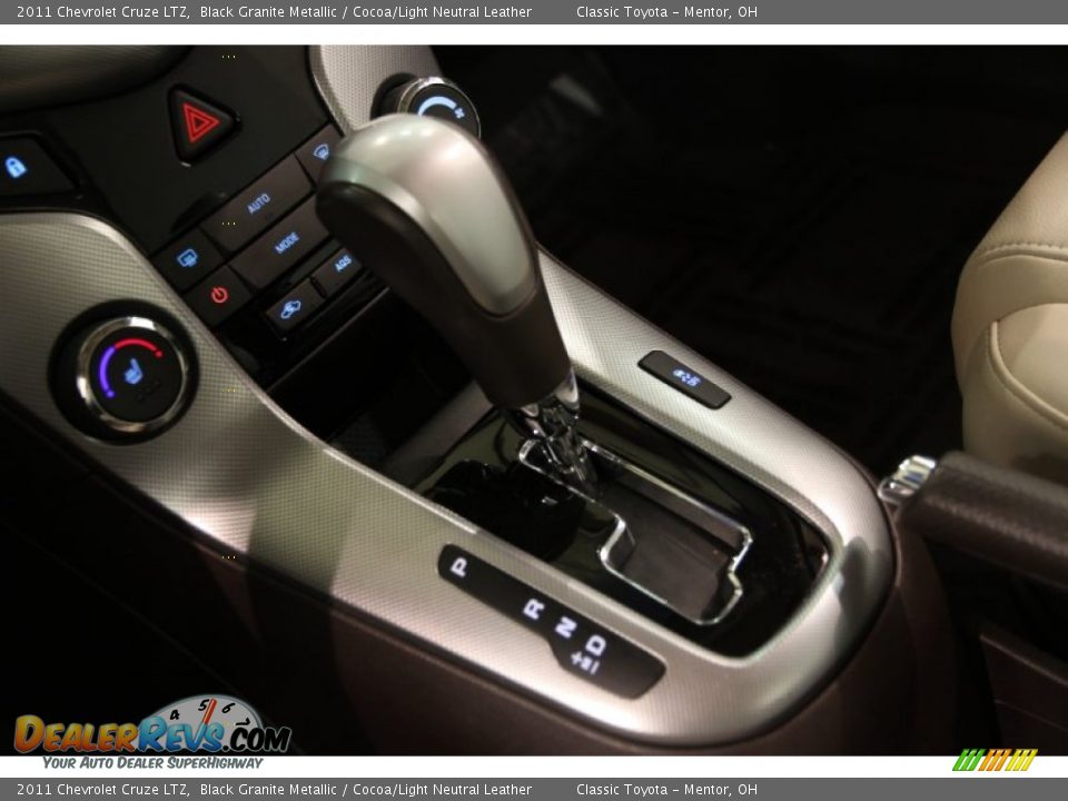 2011 Chevrolet Cruze LTZ Black Granite Metallic / Cocoa/Light Neutral Leather Photo #13