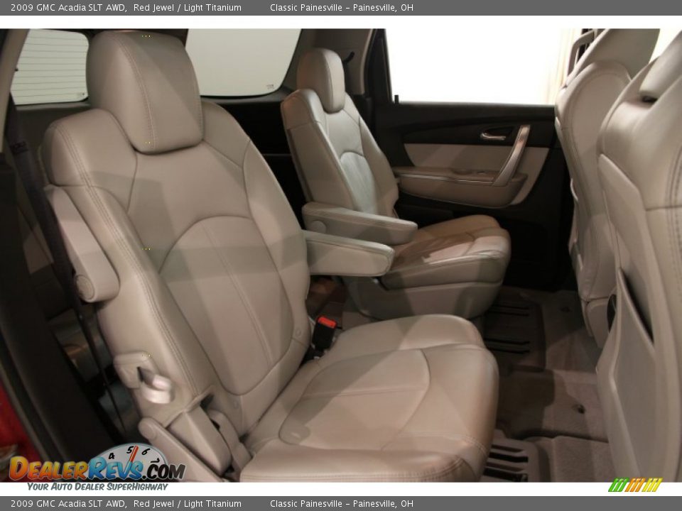 2009 GMC Acadia SLT AWD Red Jewel / Light Titanium Photo #15