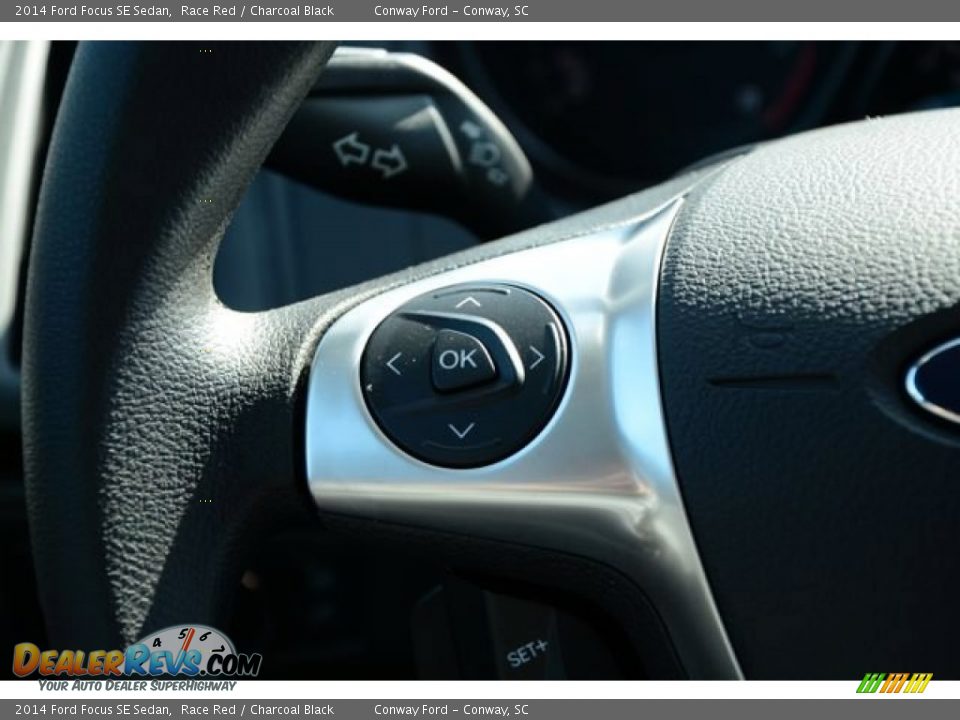 2014 Ford Focus SE Sedan Race Red / Charcoal Black Photo #23