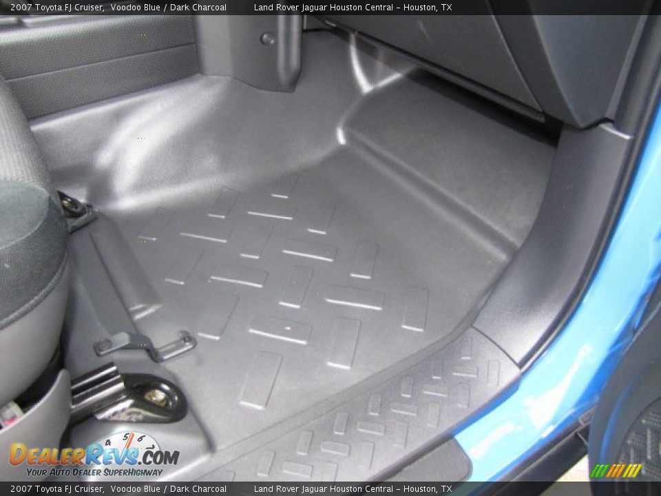 2007 Toyota FJ Cruiser Voodoo Blue / Dark Charcoal Photo #25
