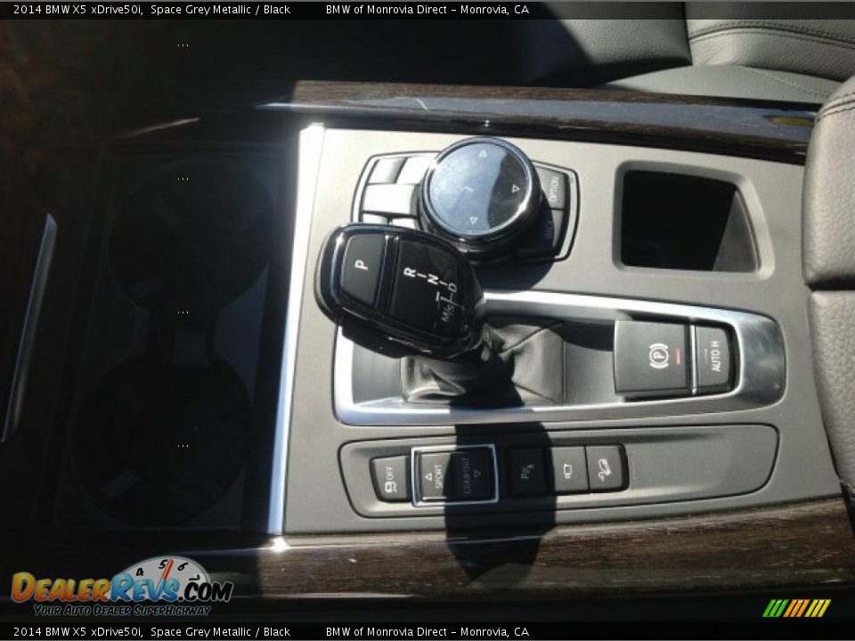 2014 BMW X5 xDrive50i Shifter Photo #7